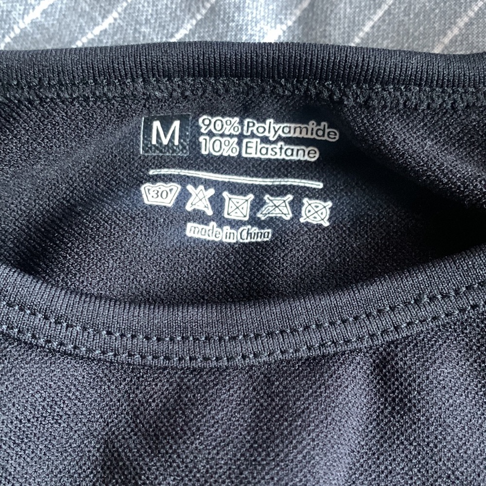 Women’s Workout Wear Bundle Size M - Picture 6 of 13